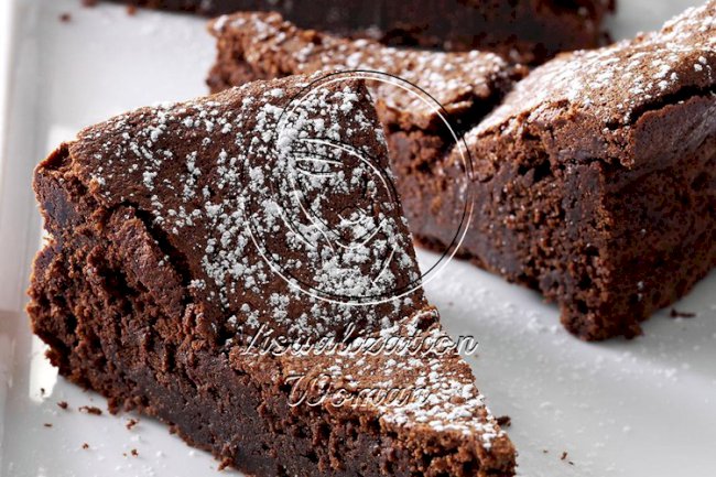 Flourless Chocolate Torte