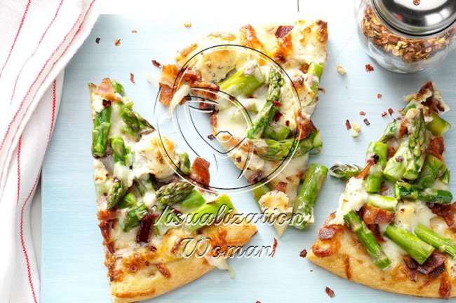 Asparagus, Bacon & Herbed Cheese Pizza