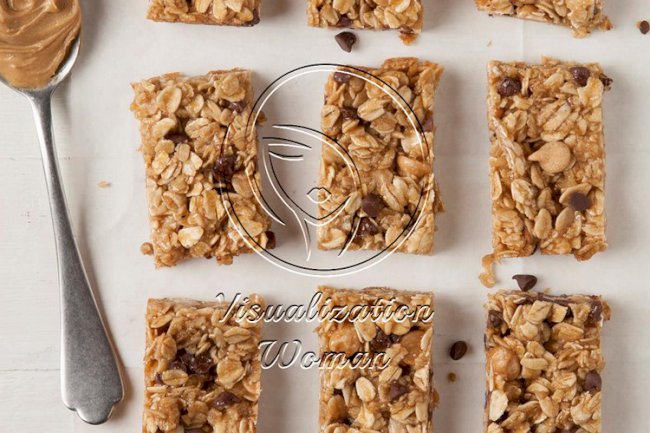 Peanut Butter Granola Mini Bars