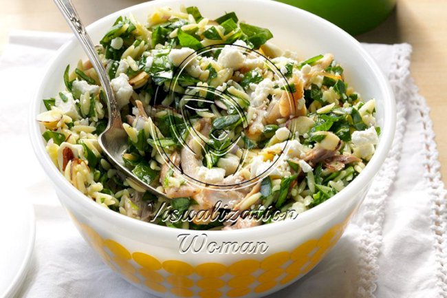 Double-Duty Chicken & Feta Spinach Salad