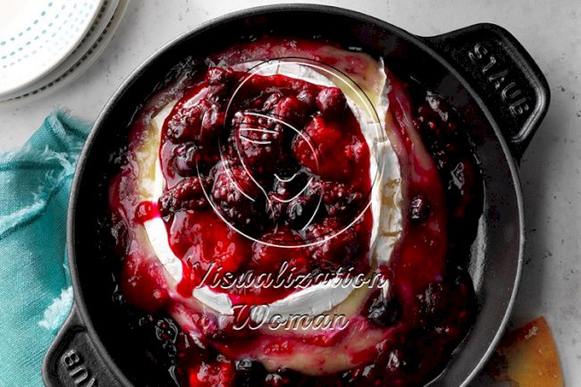 So Very Berry Brie