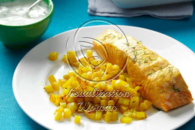 Poached Salmon with Dill & Turmeric