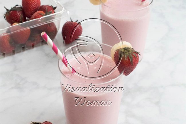 Strawberry Banana Yogurt Smoothie