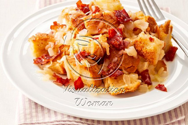 Gruyere & Prosciutto Strata