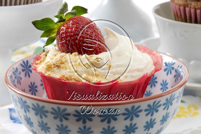 Strawberry Cheesecake Cupcakes