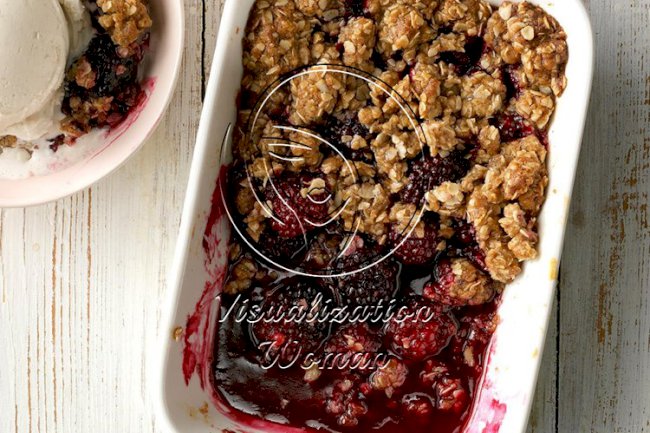 Blackberry Crisp