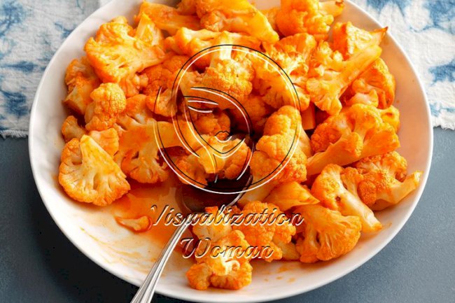 Roasted Buffalo Cauliflower Bites