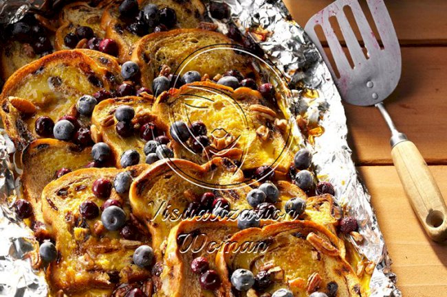 Blueberry-Cinnamon Campfire Bread