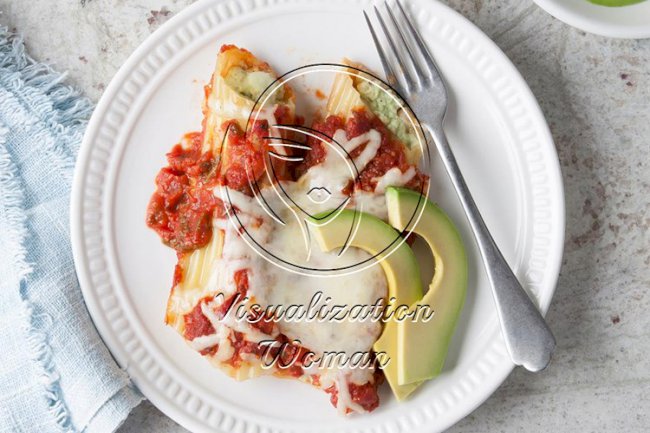 Creamy Avocado Manicotti