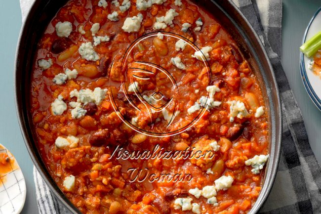 Buffalo-Style Chicken Chili Dip