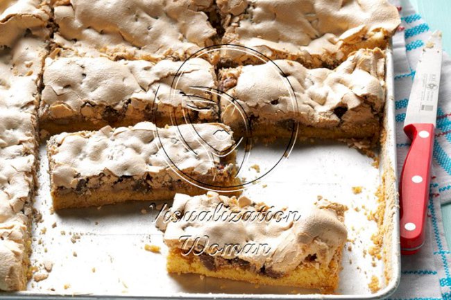 Chocolate Chip & Pecan Meringue Bars