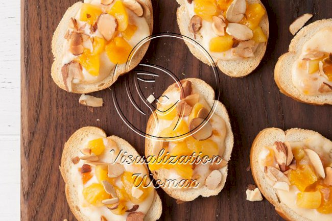 Apricot Dessert Bruschetta