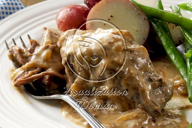 Slow-Cooked Round Steak