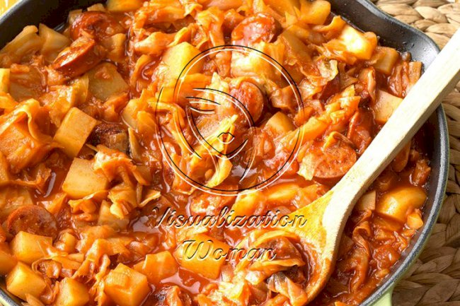 Kielbasa Cabbage Skillet