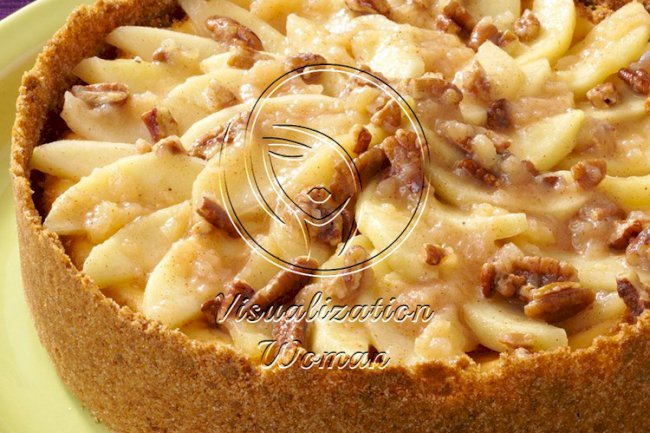 Apple Pecan Cheesecake