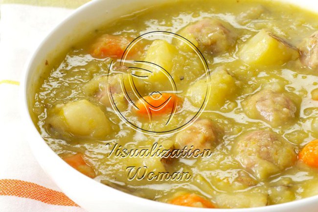 Split Pea Soup with Meatballs