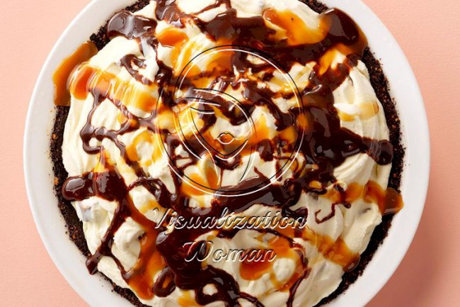 Caramel Nut Crunch Pie