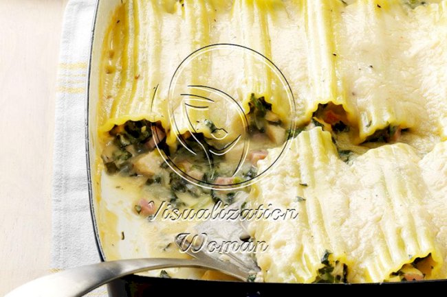 Spinach Chicken Manicotti
