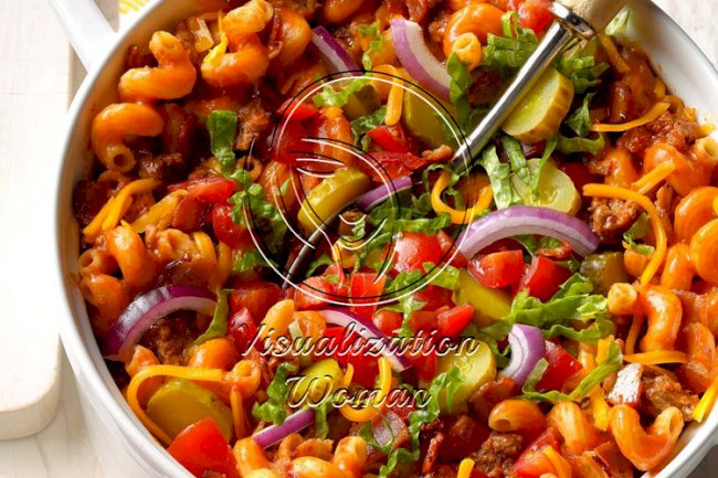 One-Pot Bacon Cheeseburger Pasta
