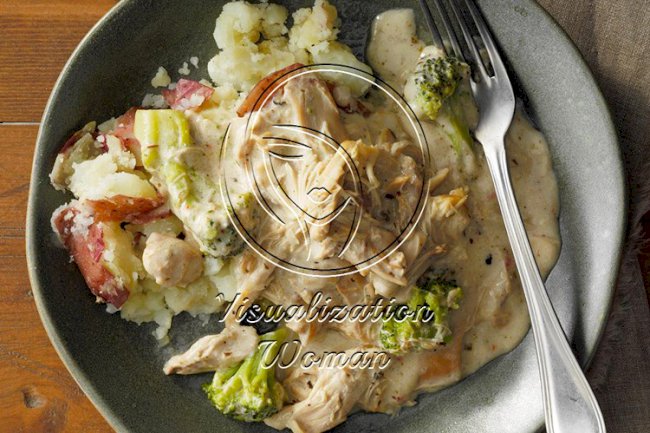 Creamy Chicken & Broccoli Stew
