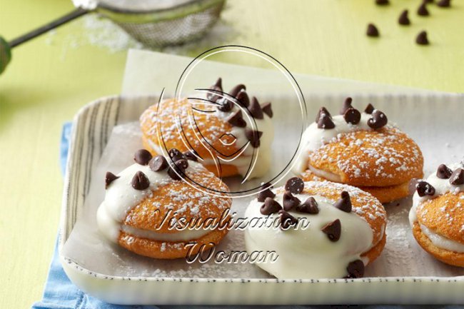 Cannoli Wafer Sandwiches