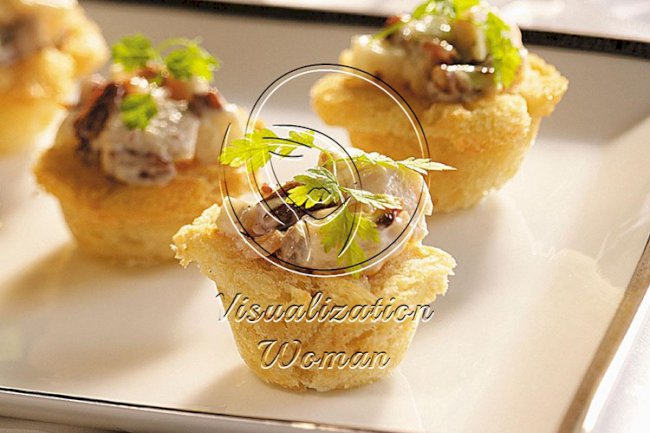 Chicken Salad in Baskets