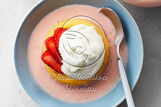 Summer Strawberry Shortcake Soup