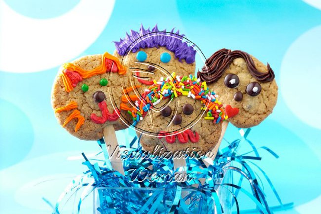 Chocolate Chip Cookie Pops