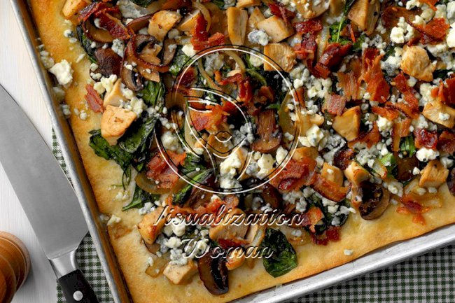 Chicken & Blue Cheese Pizza