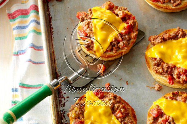 Broiled Pizza Burgers