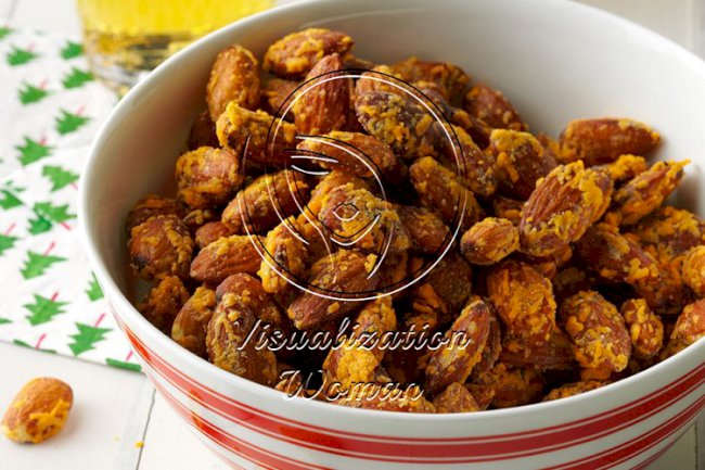 Roasted Cheddar Herb Almonds