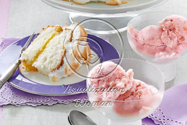 Rhubarb Ice Cream