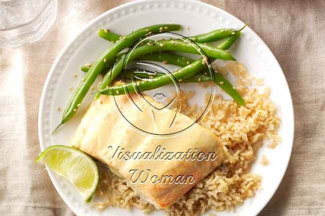 Green Curry Salmon with Green Beans