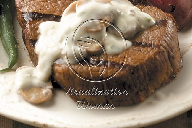 Steaks with Mushroom Cream Sauce