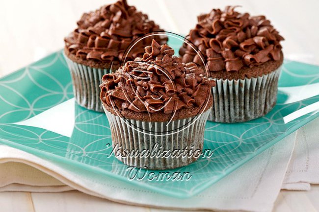 Sour Cream Chocolate Cupcakes