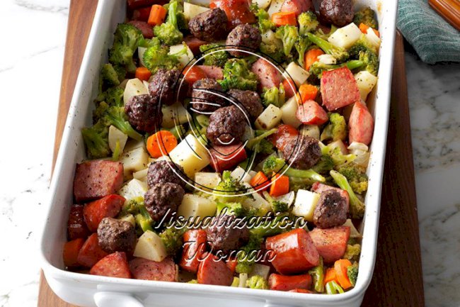 Meatballs Sausage Dinner