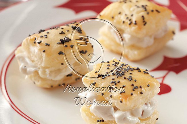 Smoky Pecan Puffs