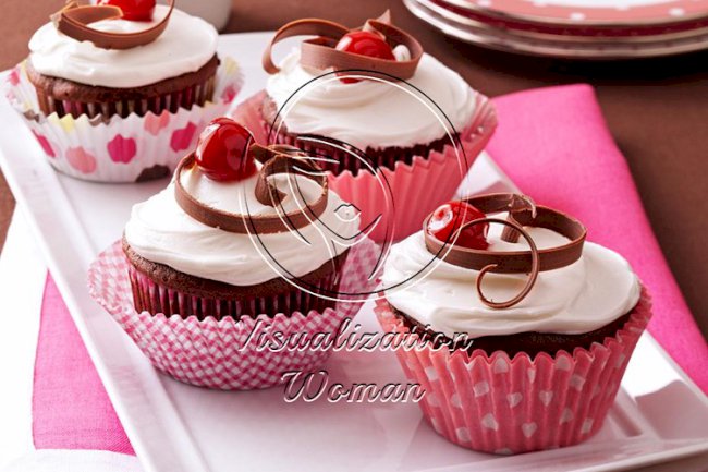 Chocolate Cherry Cupcakes