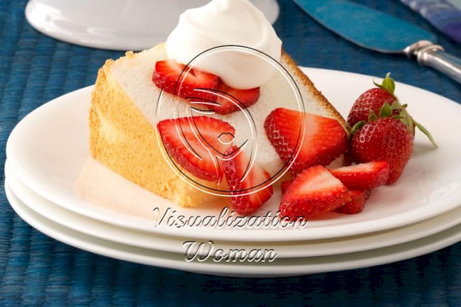 Easy Angel Food Cake