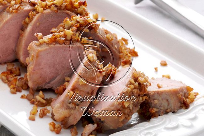 Apple-Pecan Pork Tenderloin