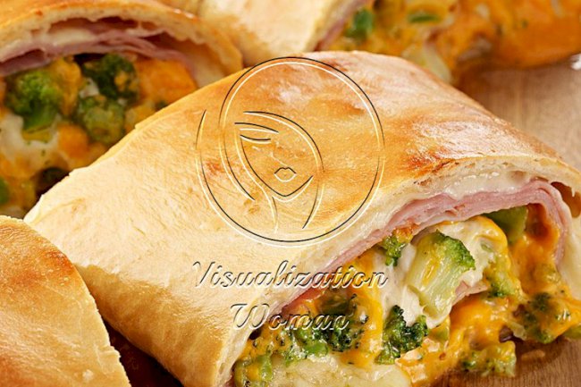 Ham ‘N’ Cheese Stromboli