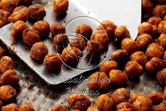 Roasted Curry Chickpeas
