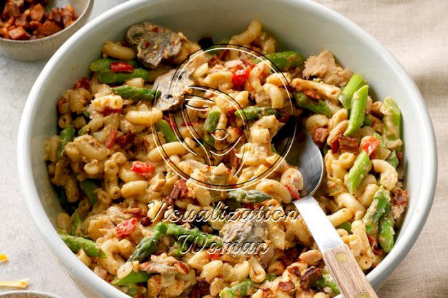Asparagus Tuna Noodle Casserole