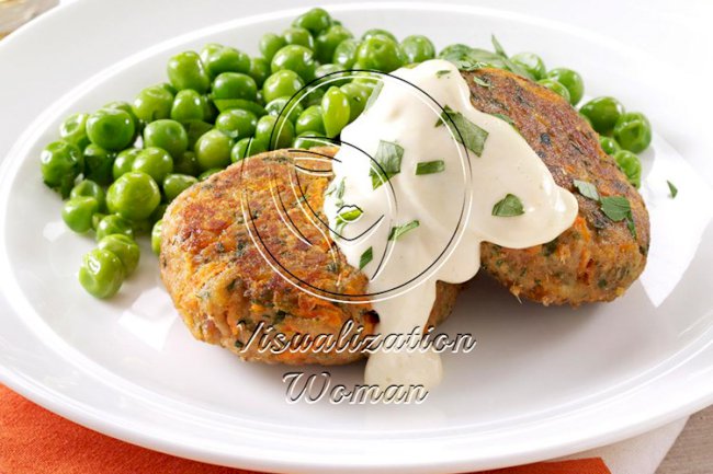 Tuna Cakes with Mustard Mayo