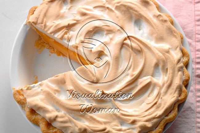 Grapefruit Meringue Pie