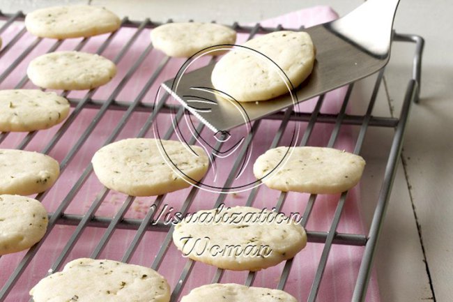 Lemon & Rosemary Shortbread Cookies