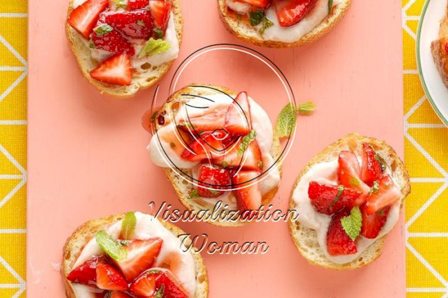 Strawberry Ricotta Bruschetta