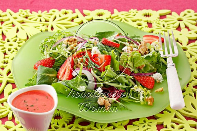 Strawberry Salad with Mojito Vinaigrette