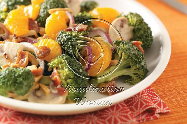Fresh Broccoli/Mandarin Salad