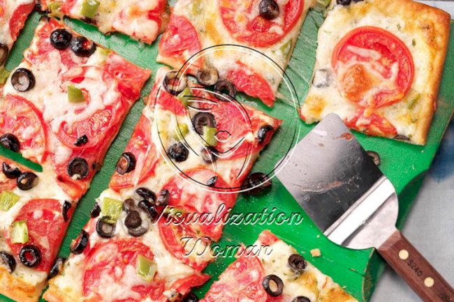 Tasty Tomato Pizza